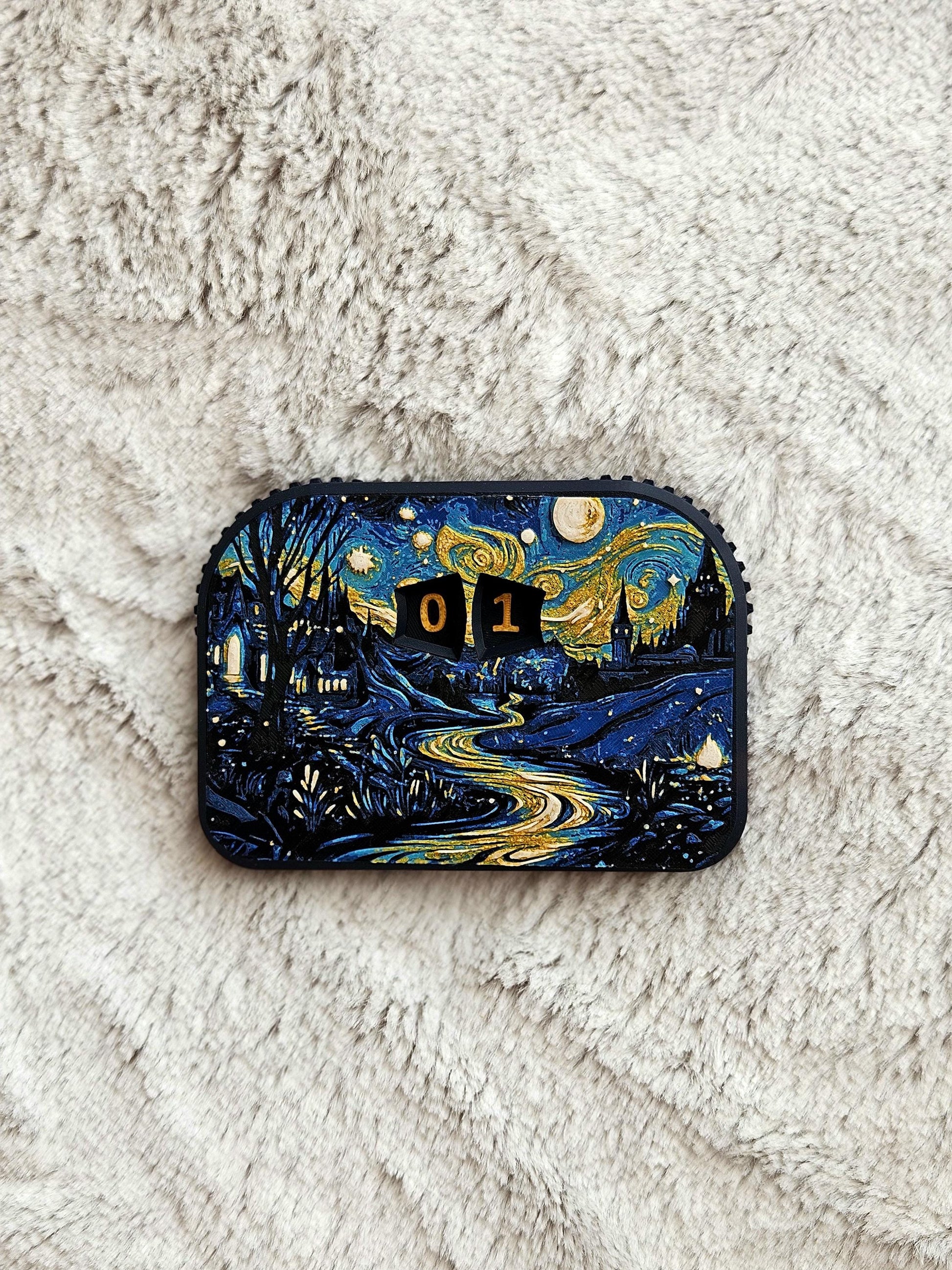 Artisan MTG Life Counter – Smooth Dual Dials with Elegant Artistic Faceplate Design