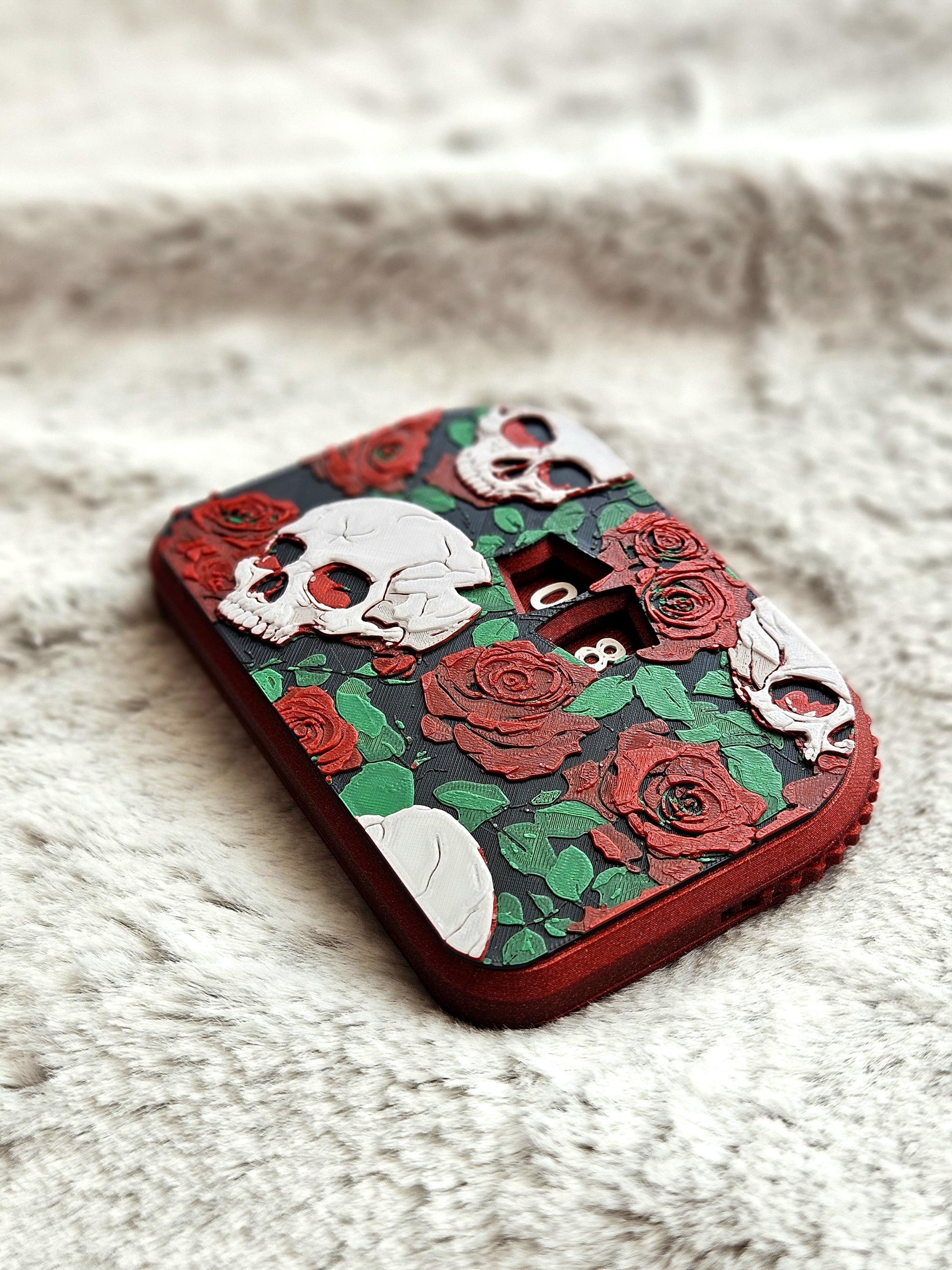 Skulls & Roses MTG Life Counter: Artistic Spinning Dials for Magic The Gathering