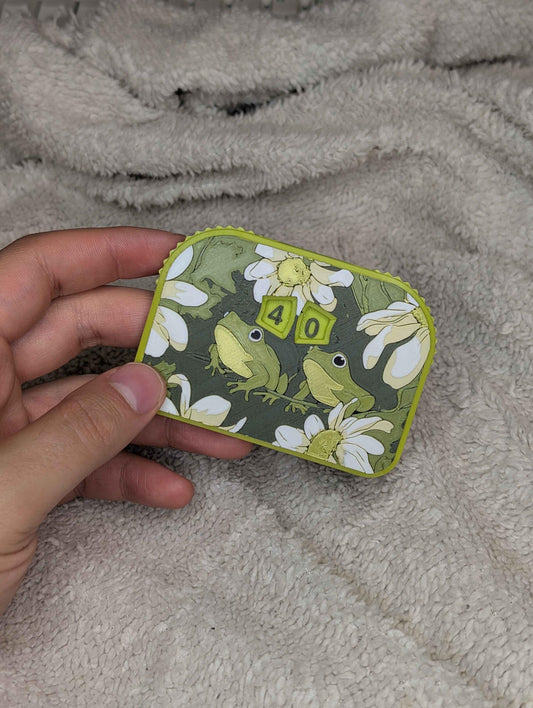 Frogget Me Not MTG Life Counter: Artistic Dual Spinning Dials