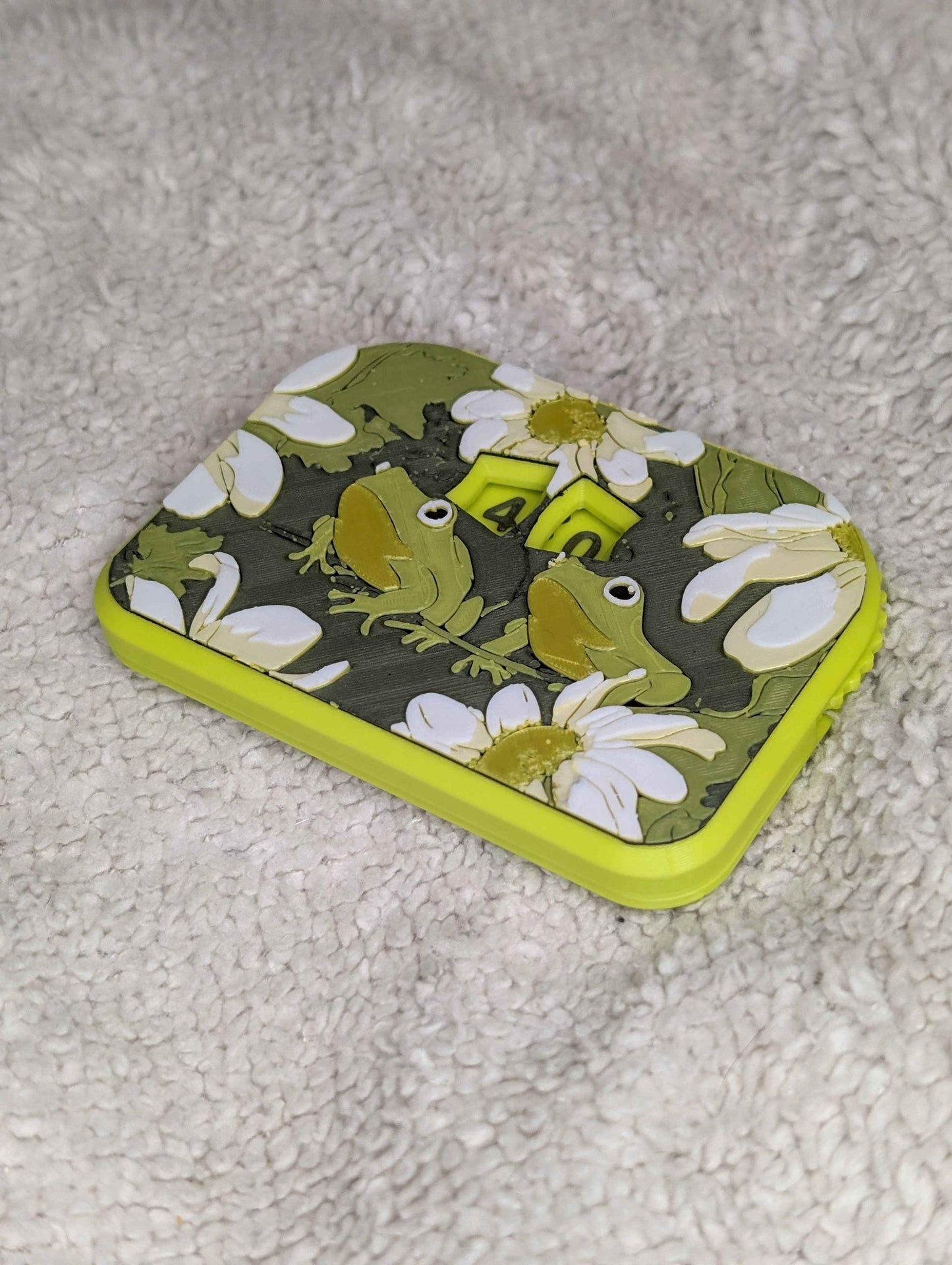 Frogget Me Not MTG Life Counter: Artistic Dual Spinning Dials